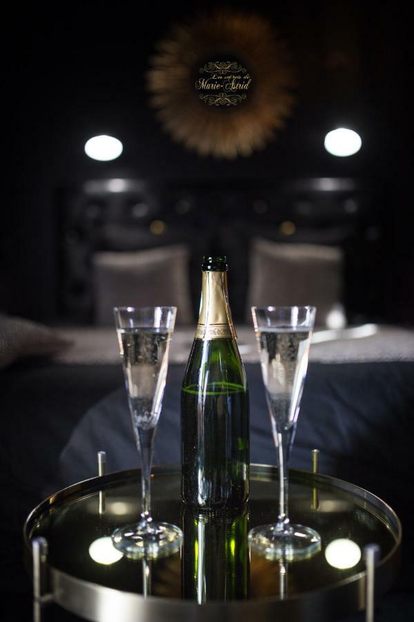 Les Secrets De Marie-Astrid, Suite Love Room Bordeaux Dış mekan fotoğraf